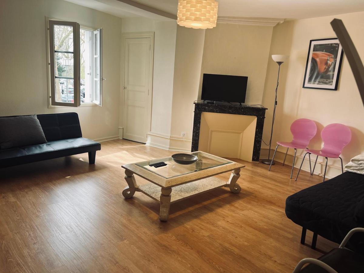 L'Appartement De Chinon Ngoại thất bức ảnh